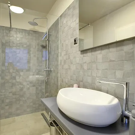Nika Holiday home *